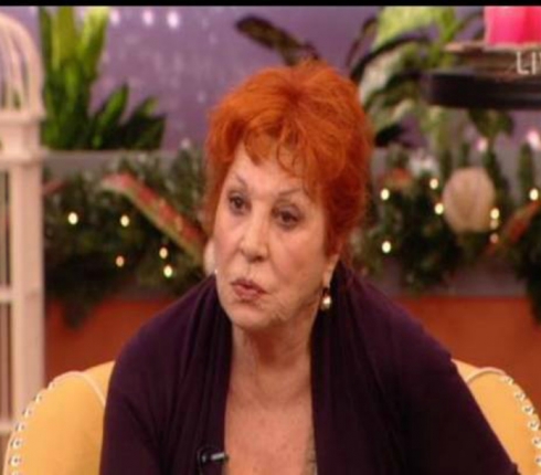 H Χρυσούλα Διαβάτη ξέσπασε στα Καρντάσιανς: "Εγώ ορίζω τι είναι θέατρο"