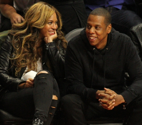 Beyonce- Jay Z: Δεν σταμάτησαν να γελάνε σε αγώνα μπάσκετ στο Los Angeles