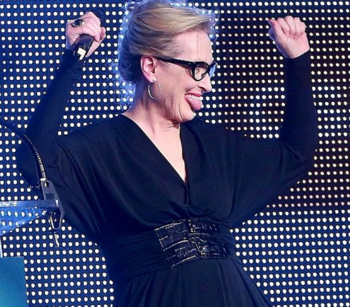 Ο απίστευτος χορός της Meryl Streep επί σκηνής!