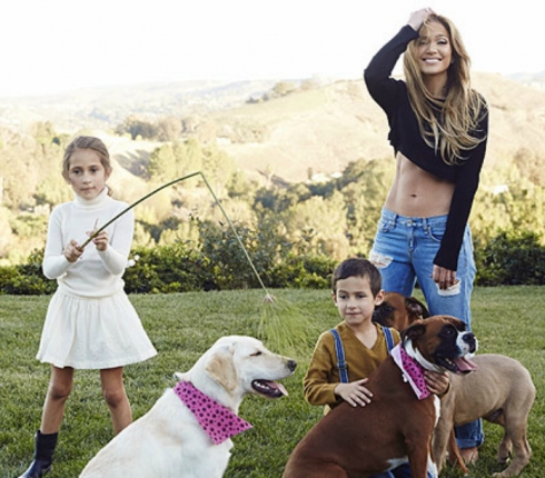 Jennifer Lopez: "Θα ήταν ευλογία αν κατάφερνα να κάνω κι άλλα παιδιά!"