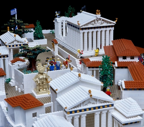 Η Ακρόπολη φτιαγμένη με τουβλάκια Lego