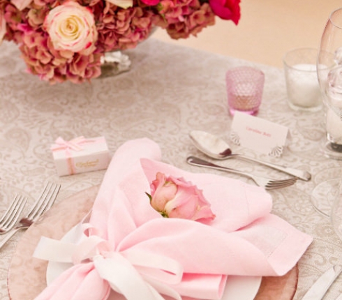 10 ιδέες για μία ιδιαίτερη διακόσμηση στο γαμήλιο τραπέζι
