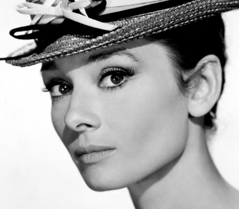 Audrey Hepburn: Το αποστεωμένο κορίτσι που κατέκτησε τo σινεμά!