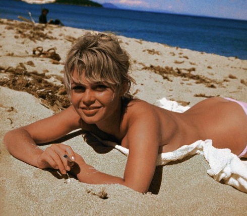 Brigitte Bardot: Οι εραστές, η κατάθλιψη και οι απόπειρες αυτοκτονίας