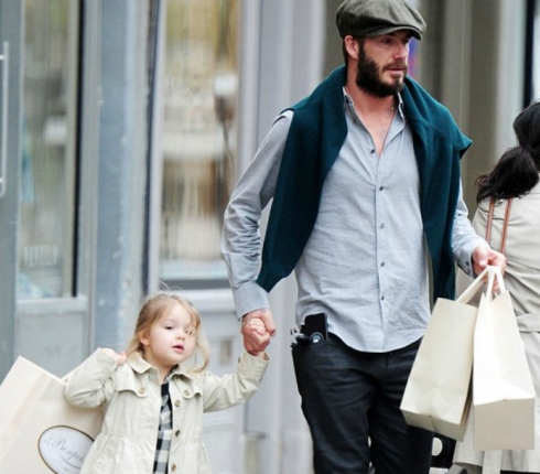 David Beckham: Για ψώνια με την 3χρονη κόρη του! Δες πόσο πολύ μεγάλωσε