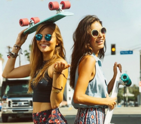Φτιάξε την πιο ανατρεπτική Summer Bucket List για BFFs!