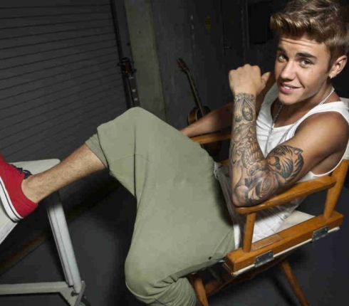 Μήπως δεν είναι τόσο κακομαθημένος; Ο Justin Bieber είναι και φιλάνθρωπος