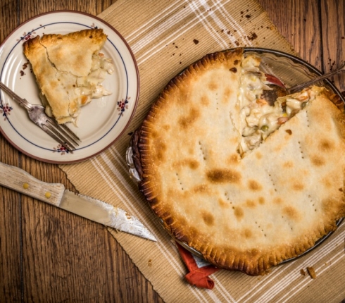 Kυπριακές πίτες με κοτόπουλο: Σήμερα το menu έχει κάτι ξεχωριστό