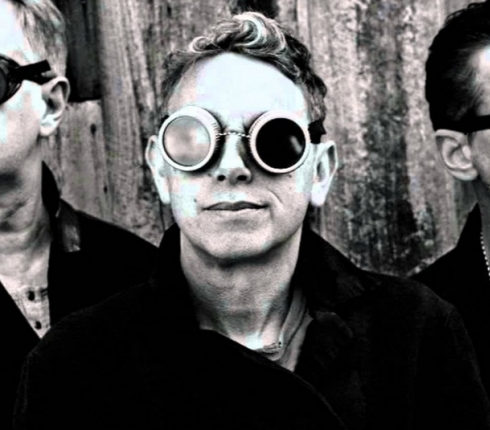 Τα 10 τραγούδια των Depeche Mode που πρέπει να μάθεις πριν τη συναυλία