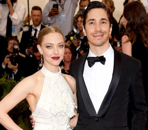 Amanda Seyfried : Χώρισε μετά από δυο χρόνια σχέσης με τον Justin Long
