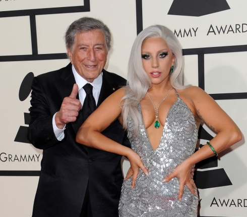 Lady Gaga: Sexy και σικάτη στο πλευρό του Tony Bennett