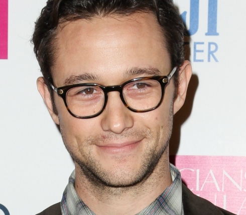 Πάει κι αυτός κορίτσια! Παντρεύτηκε ο Joseph Gordon-Levitt