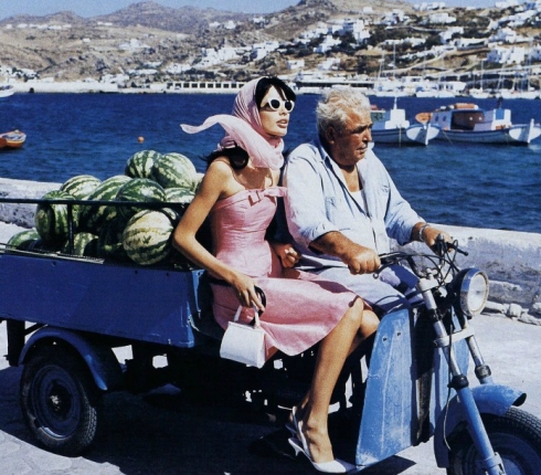 Ευχαριστούμε Vogue! Το άρθρο διαφήμιση για τη σύγχρονη Ελλάδα που έγινε viral!