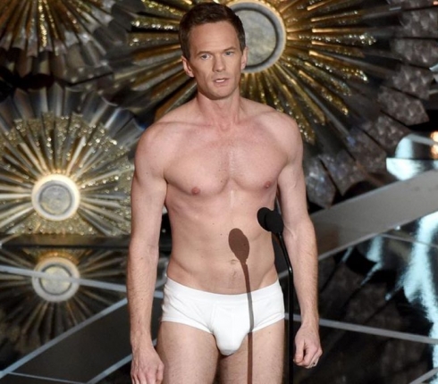 Oscars 2015: Η εμφάνιση του Neil Patrick Harris με το… εσώρουχο!