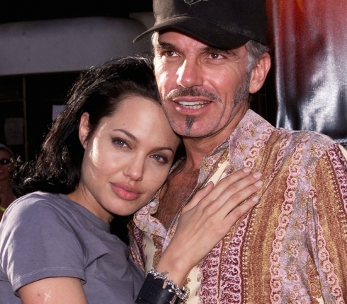Ο Billy Bob Thornton αποκαλύπτει πως αντάλλαξε το αίμα του με την Angelina Jolie!