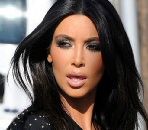 Kim Kardashian: Εξοργισμένη με γυμνές παπαράτσι φωτογραφίες!