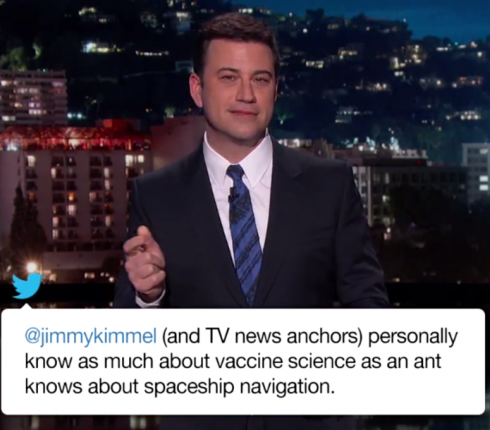 Jimmy Kimmel: Ο τηλεοπτικός κωμικός διαβάζει tweets που τον βρίζουν!