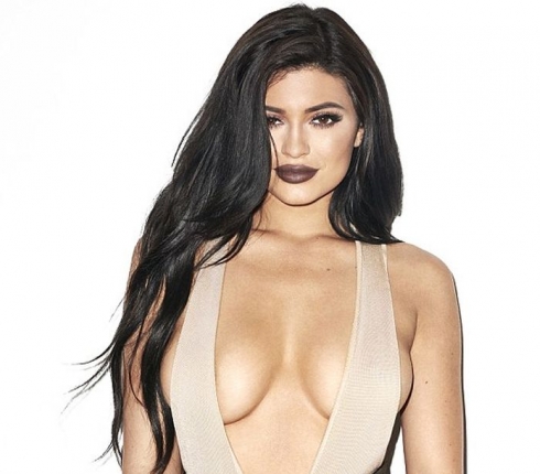Kylie Jenner : Η sexy φωτογράφιση της για το Galore από τον Terry Richardson