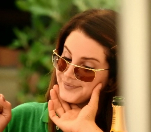 Lana Del Ray: Φιλάκια με το αγόρι της στην Ιταλία 