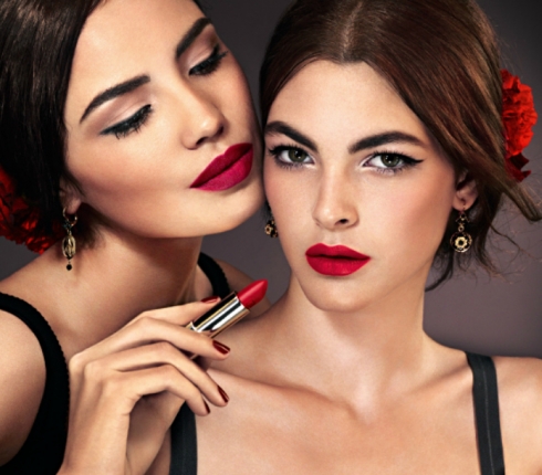 Dolce & Gabbana: Δες το backstage video από την νέα σειρά Matte Lipstick 