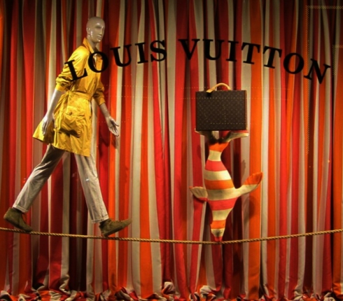 Louis Vuitton: Το φτωχόπαιδο που έγινε η επιτομή της πολυτέλειας!