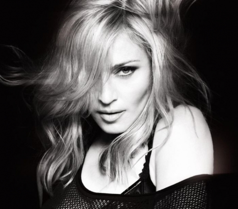 Έξι νέα τραγούδια το χριστουγεννιάτικο δώρο της Madonna στους fans της