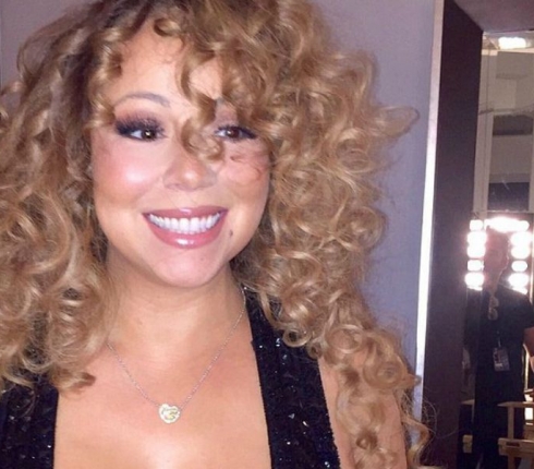 Mariah Carey τι εκθαμβωτικό κόσμημα είναι αυτό στο λαιμό σου;
