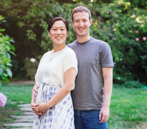 Mark Zuckerberg: Περιμένει το πρώτο του παιδί