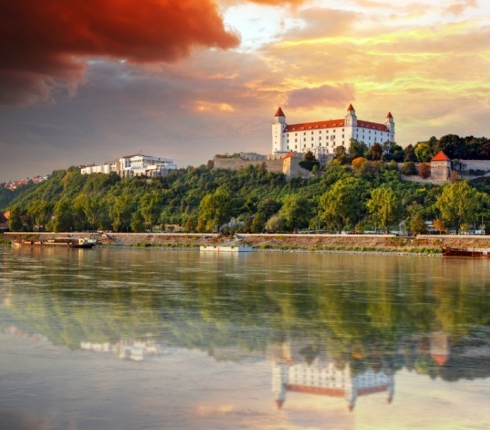  Bratislava: Ανακάλυψε μια από τις πιο όμορφες πόλεις της Ευρώπης