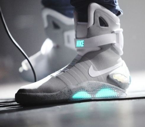 Back to the future : Η Nike κυκλοφόρησε τα παπούτσια της ταινίας!