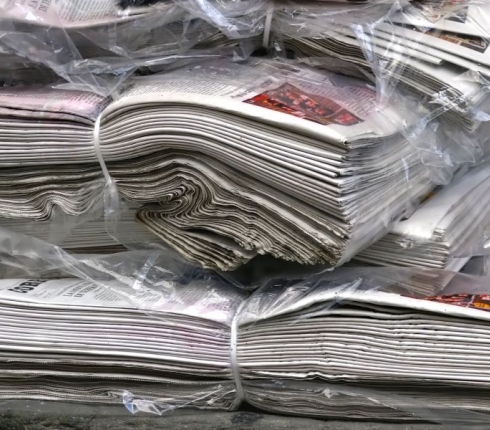 Τοκογλύφοι, ροζ σκάνδαλο και ντιμπέιτ –Διάβασες τα πρωτοσέλιδα των εφημερίδων;