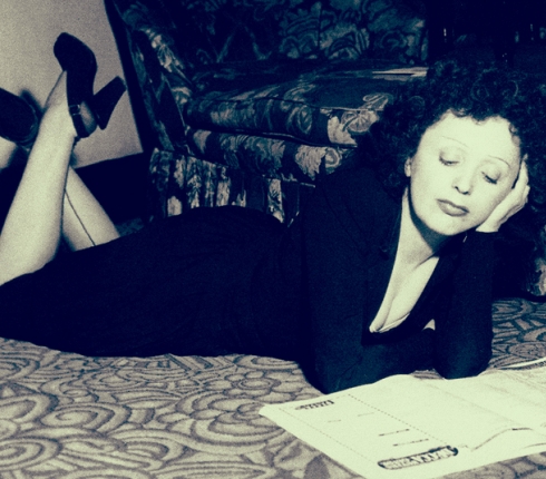 Edith Piaf: Mια φορά κι έναν καιρό ήταν ένα... σπουργιτάκι
