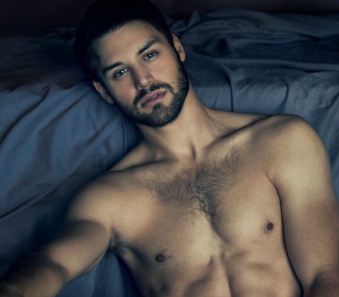 Ryan Guzman: Αυτό το μελαχρινό αγόρι σίγουρα θα σε... αναστατώσει