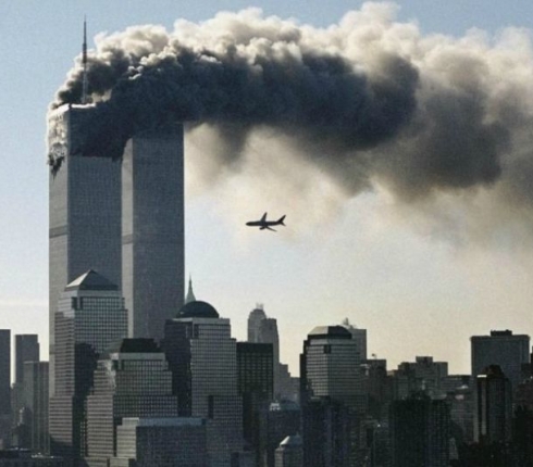 Θεωρίες συνωμοσίας για την τραγωδία της 11ης Σεπτεμβρίου - Ποιοι γνώριζαν και γιατί δεν έκαναν τίποτα;