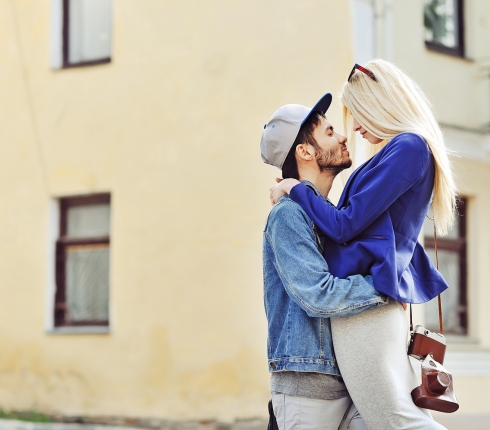 5 style tips για κορίτσια σε σχέση