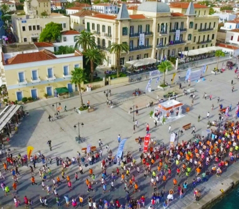 Spetses mini Marathon: Έχεις 5 (τουλάχιστον) λόγους για να πας στο πιο cool αθλητικό event 