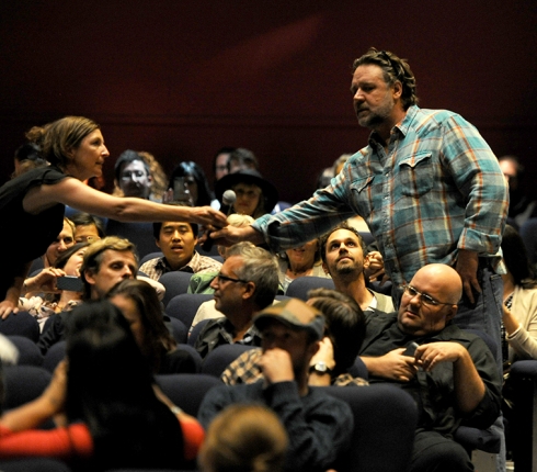Russell Crowe: Γιατί πήρε συνέντευξη από τους θεατές; 