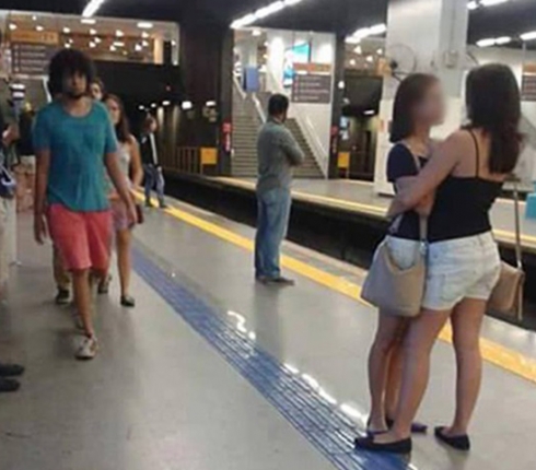 Δεν πρόκειται να μαντέψεις πώς έγινε viral αυτή η φωτογραφία