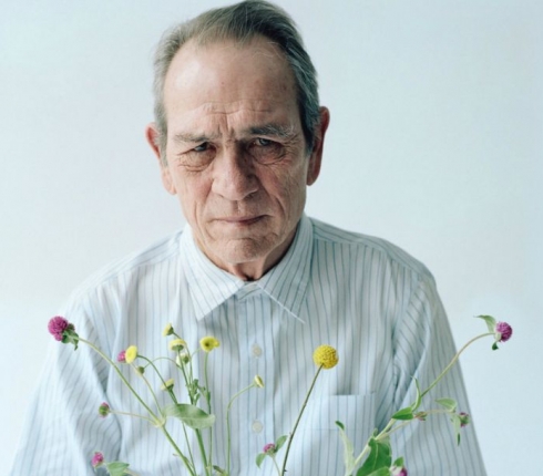 Ο Tommy Lee Jones παίζει πόλο, μιλάει Ισπανικά και έχει κάνει τρεις γάμους