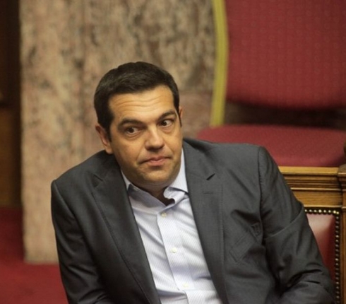 Ψηφίστηκε το τρίτο μνημόνιο-Συνεχίζονται οι απώλειες για τον ΣΥΡΙΖΑ