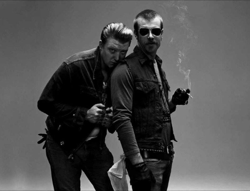 Eagles of Death Metal: Το συγκρότημα που βρέθηκε στο επίκεντρο της τραγωδίας στο Παρίσι Eagles of Death Metal: Το συγκρότημα που βρέθηκε στο επίκεντρο της τραγωδίας στο Παρίσι