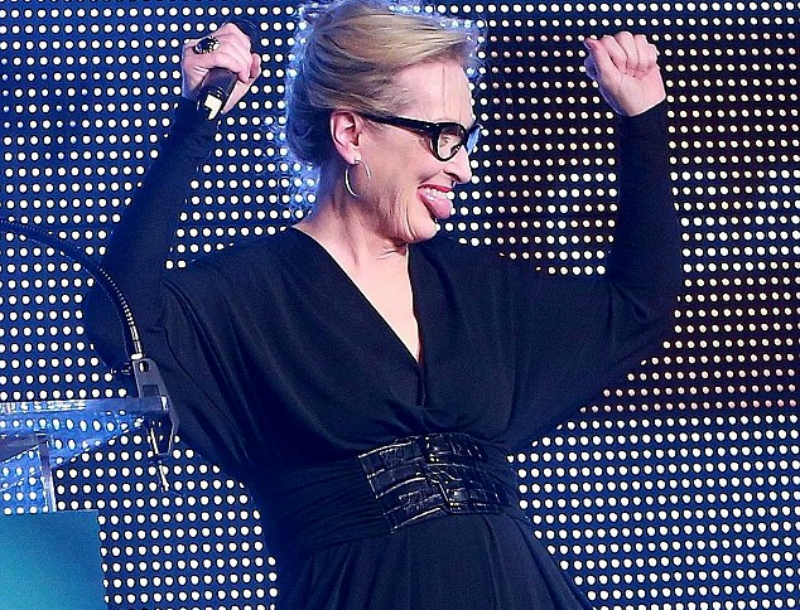 Ο απίστευτος χορός της Meryl Streep επί σκηνής!