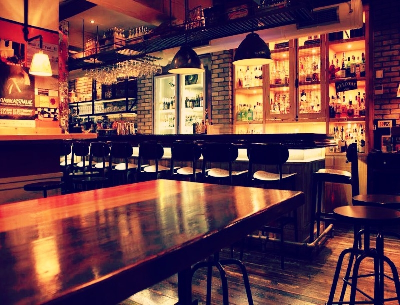 9ΒΗΤΑ Home Bar: Το bar στο Χαλάνδρι που θα γίνει δεύτερο σπίτι σου