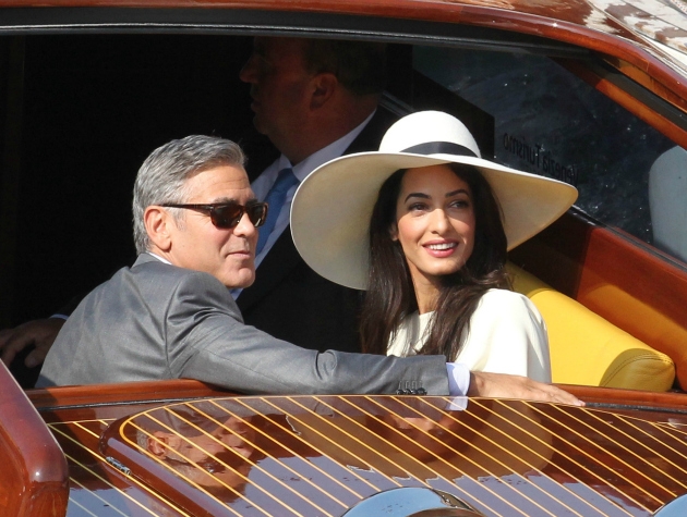 Ποια είναι η κουνιάδα του George Clooney; Αυτή είναι η όμορφη αδερφή της Amal! - Κεντρική Εικόνα