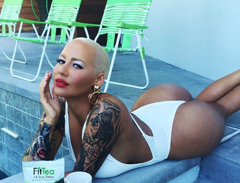 Amber Rose σήκωσες πάλι το Ιnstagram στο πόδι!