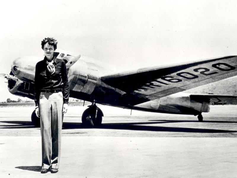 Amelia Earhart: Τι πραγματικά συνέβη;