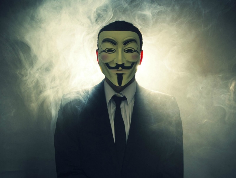 Anonymous προς ISIS: Θα σας κυνηγήσουμε