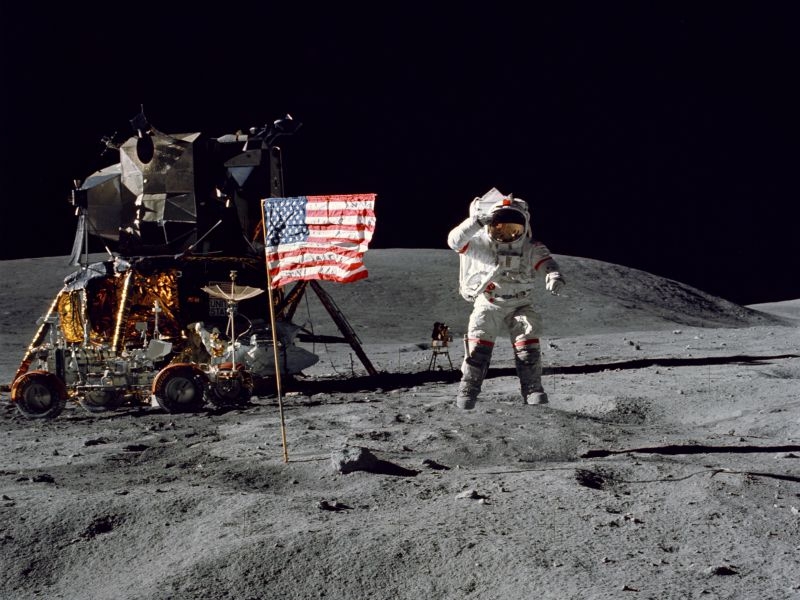 Apollo 11: Οι θεωρίες συνωμοσίας για την προσελήνωση στο φεγγάρι το 1969
