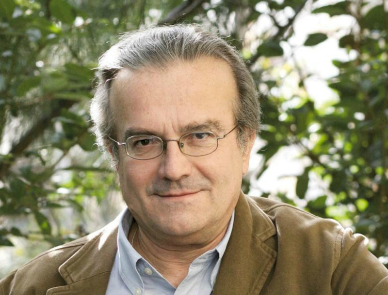 Άρης Δαβαράκης: Στα γεράματα κατάλαβα ότι τελικά δεν είμαι gay