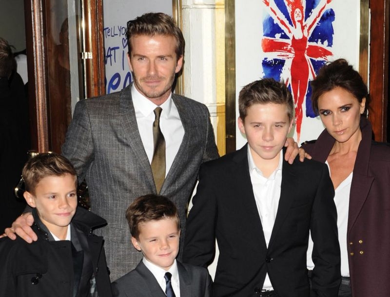 Family Day: Η οικογένεια Beckham στον γάμο του Elton John